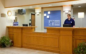 Holiday Inn Express & Suites Yankton By Ihg